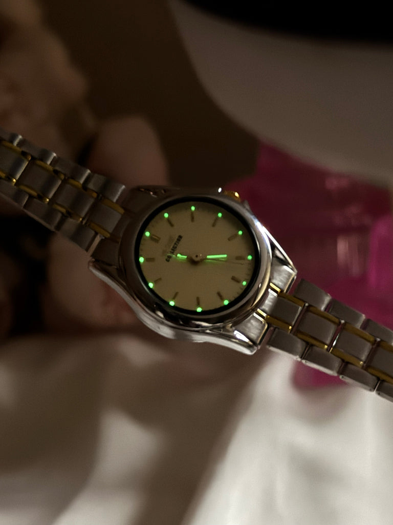 Luminous Pins Watch for Slim Wrists Champagne Dial with Silver-Gold Chain