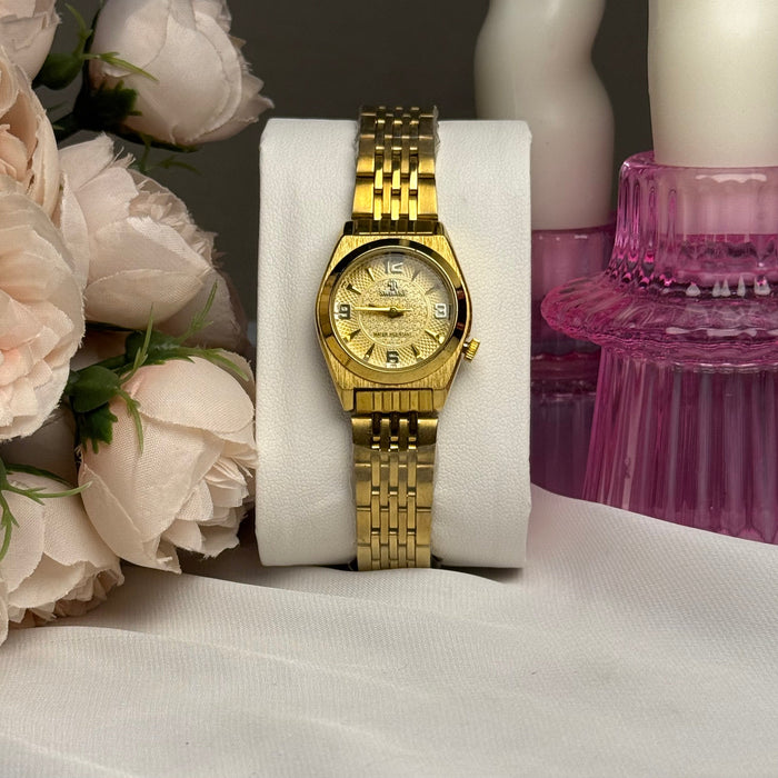 Royal Gold Chain Watch for Every Occasion