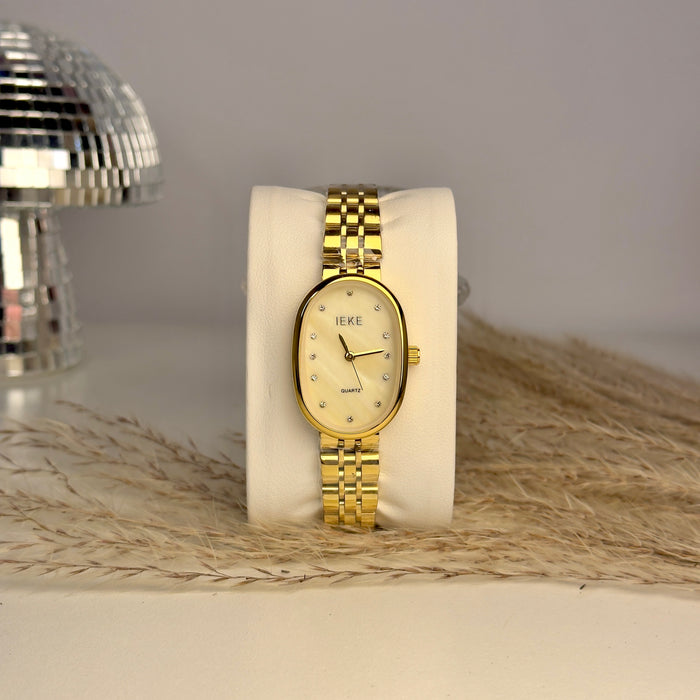 IEKE  Oval Dial Vintage Watch