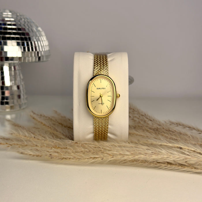 Oval Golden Dial Watch for Her